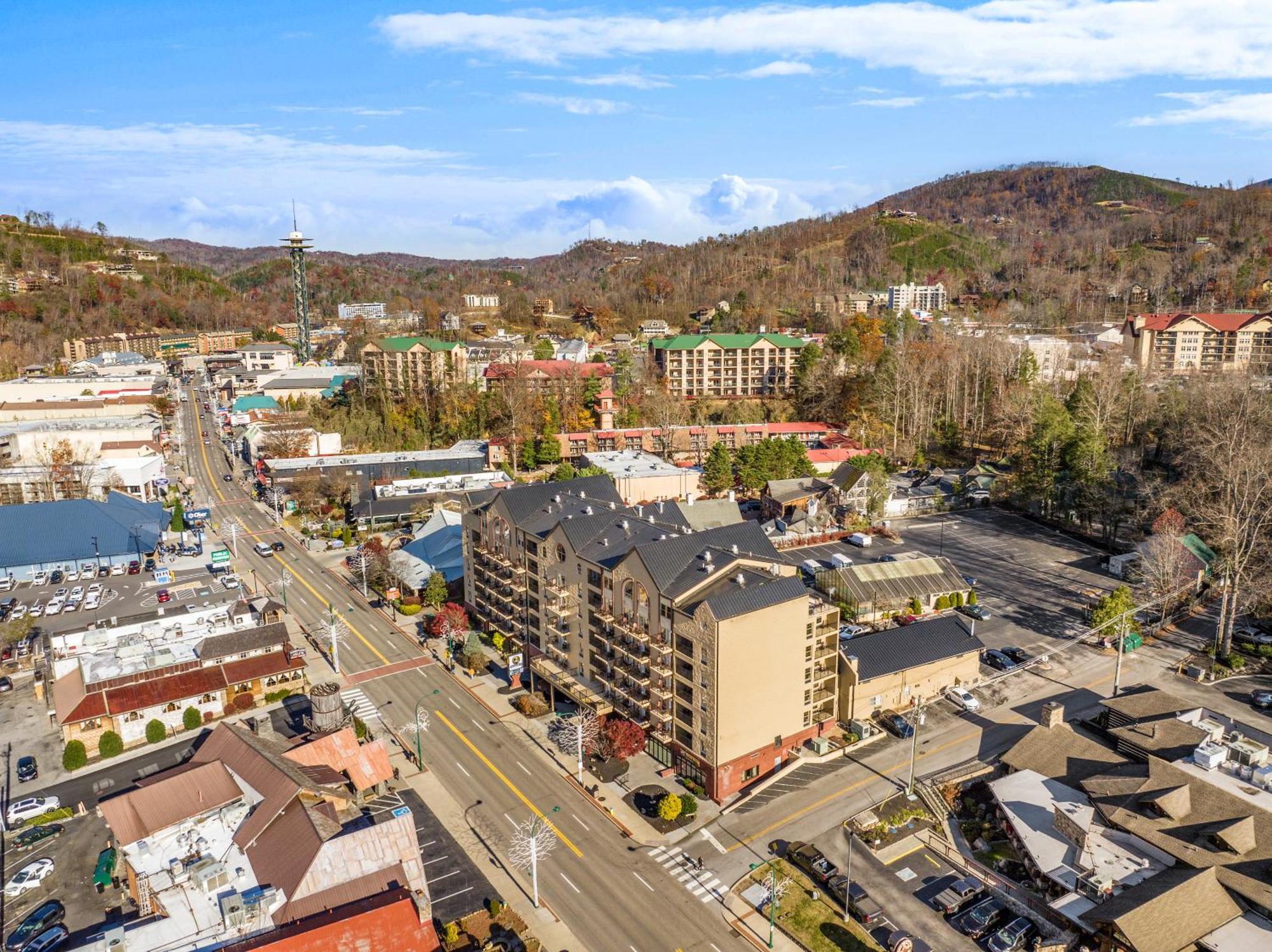 Hotel Black Bear & Gatlinburg