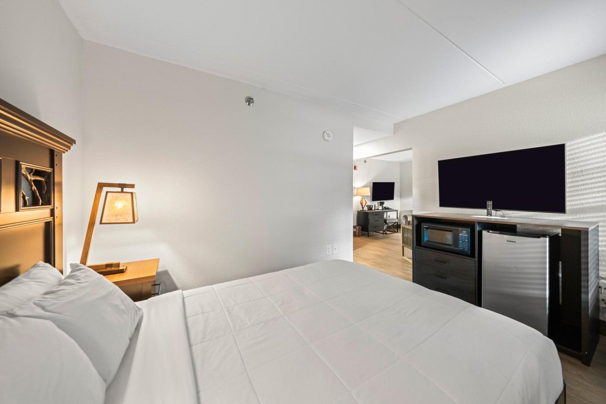 Hotel Black Bear &